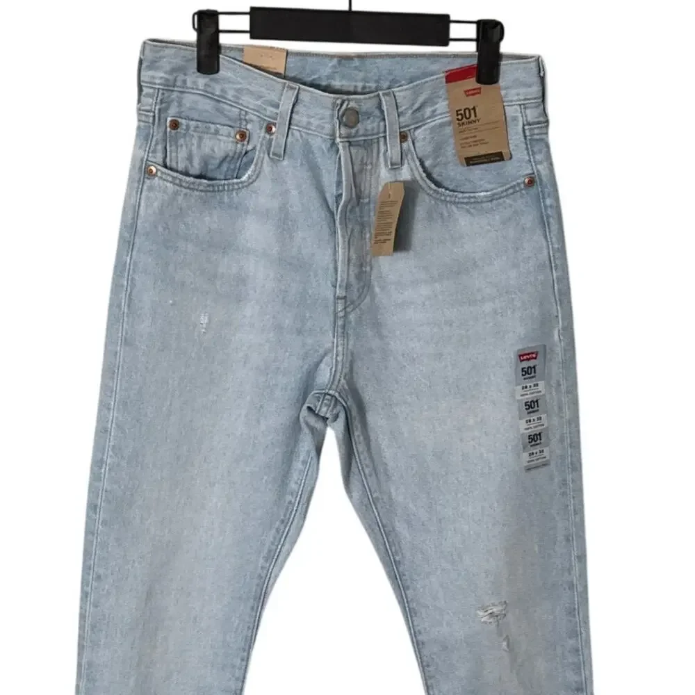 NWT Levi's 501 Skinny Women's Jeans‎ in Light Wash Size 28 x 32